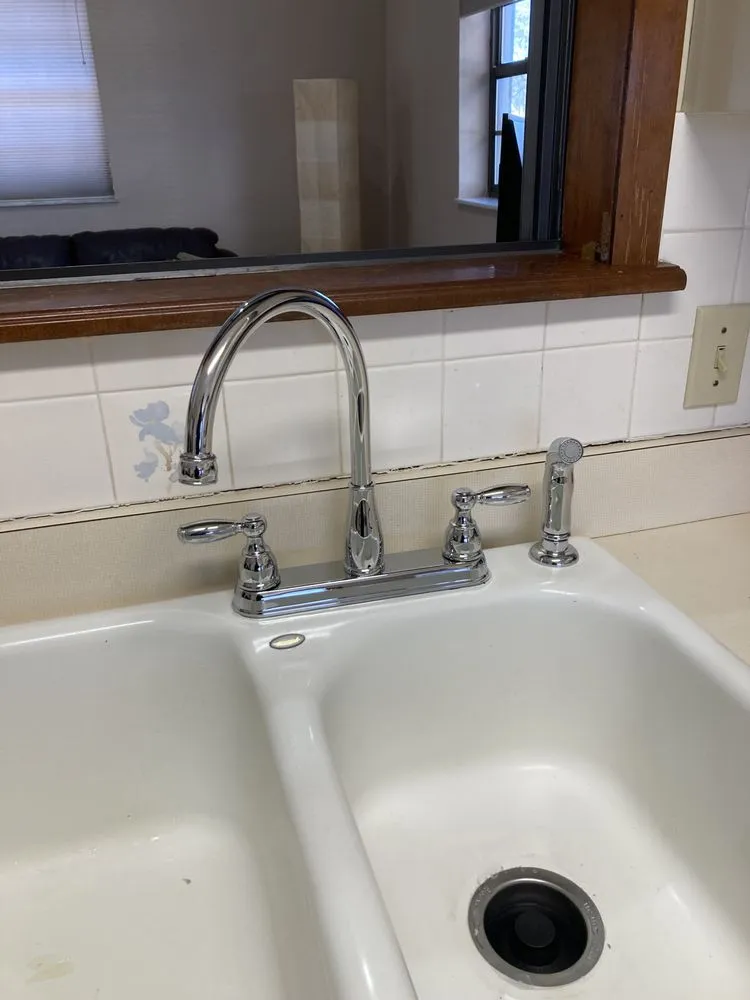 Slide of Mr Louis Plumbing