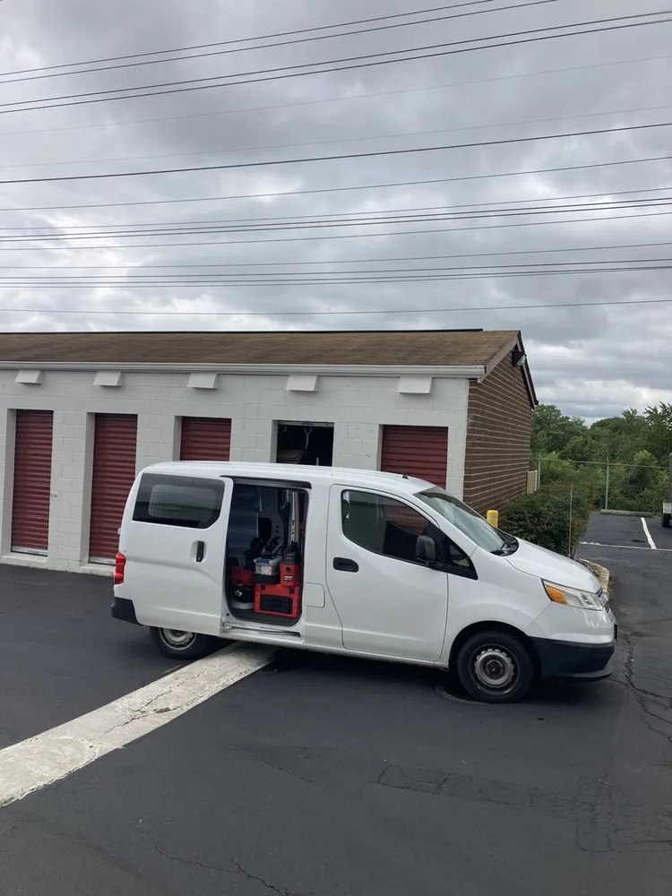 Slide of Mr Main Drain & Plumbing Services