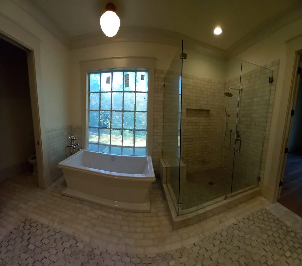 Slide of Mr Mako Plumbing