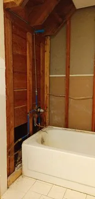 Mr Rogers Handyman and Mobile Welding Service Logo