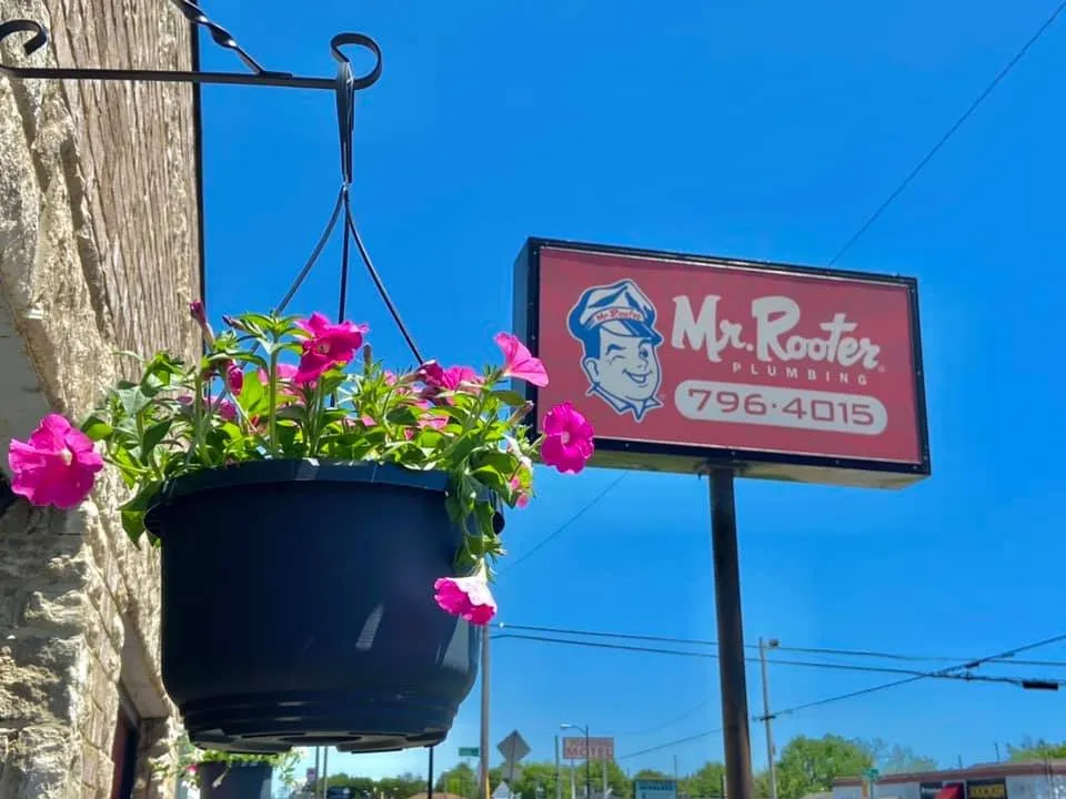 Slide of Mr. Rooter Plumbing of Bowling Green