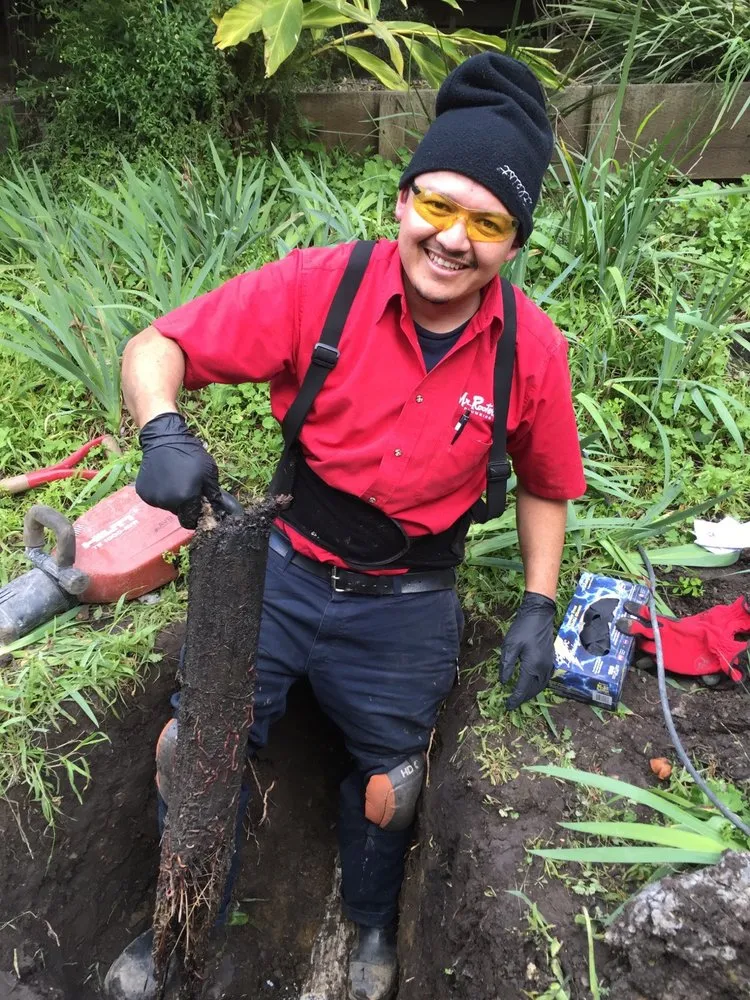 Trusted pipe repair experts serving Oakland, CA - Mr. Rooter Plumbing of The Oakland-Berkeley Area