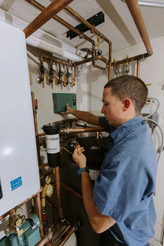 Slide of M&R Service