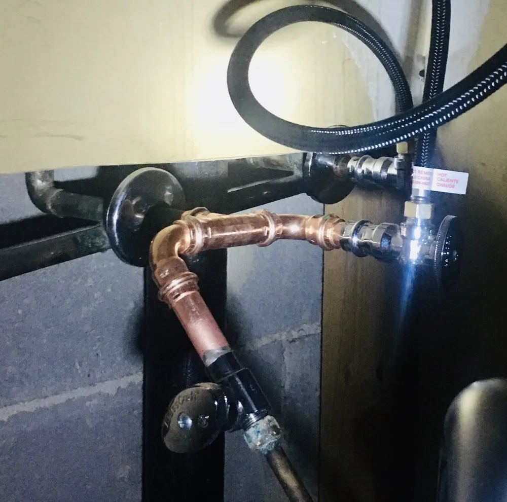 Slide of Mr. Tubs Plumbing & Heating