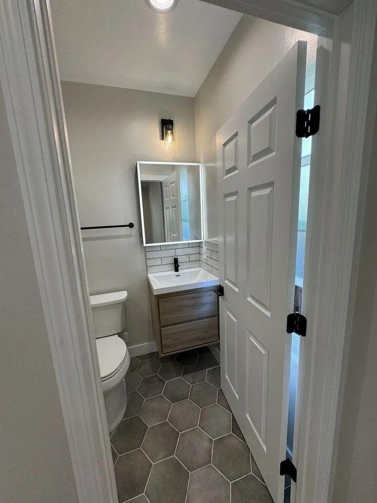 Slide of Mr Unger's Kitchen & Bathroom Remodeling