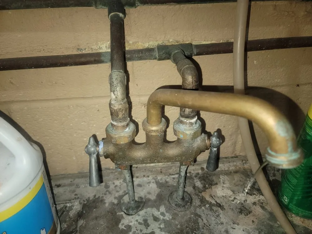 Slide of Mr.5 Handyman Service