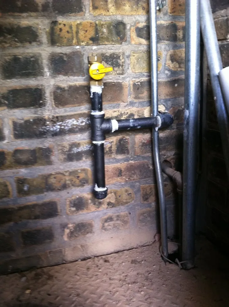 Professional pipe repair service in Chicago, IL - MrDid's Custom Touch