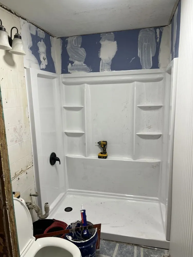 Slide of M&T General Contracting