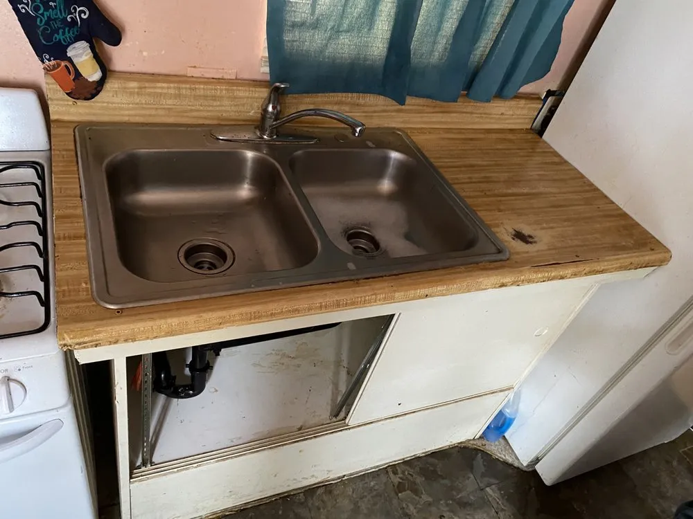 Slide of MT Handyman General Home Service