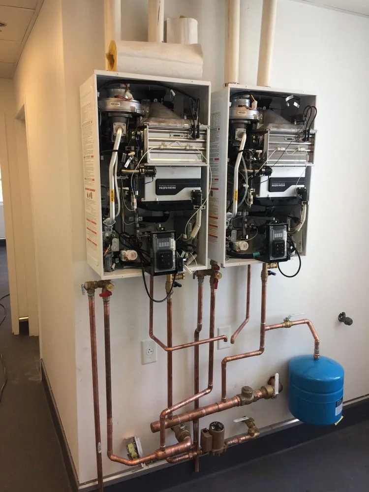 Slide of MT Plumbing & Construction