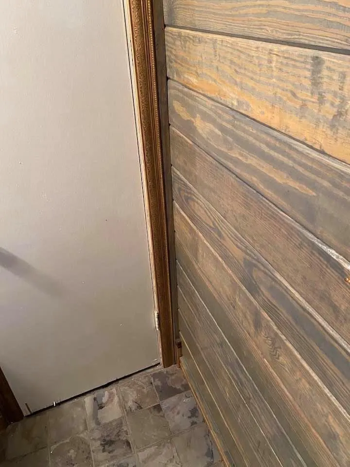 Slide of M&T Plumbing Repair