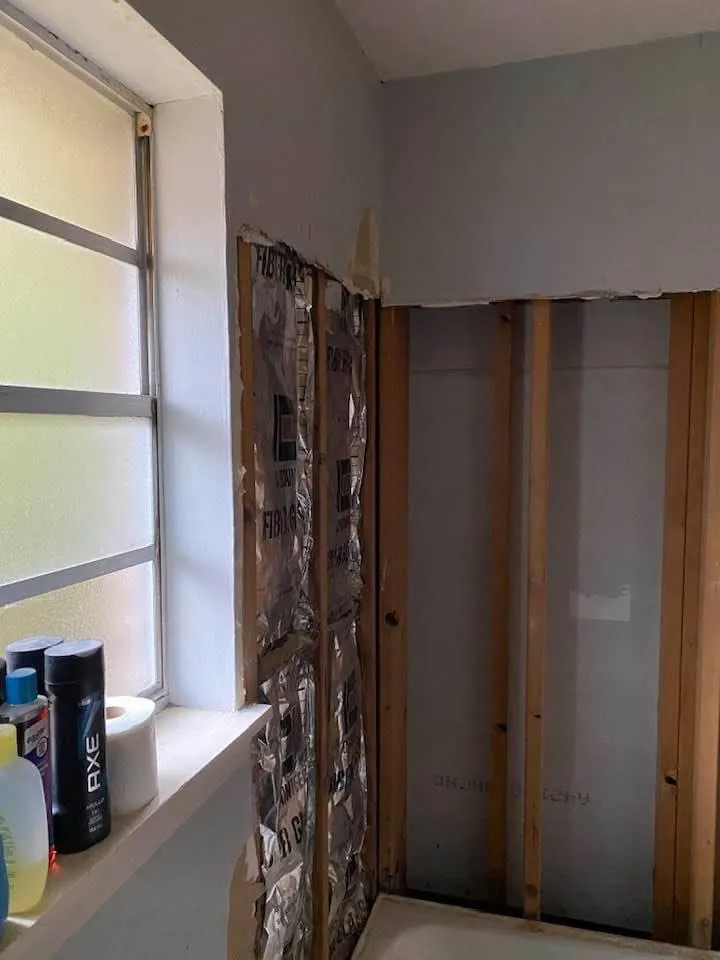 Slide of M&T Plumbing Repair