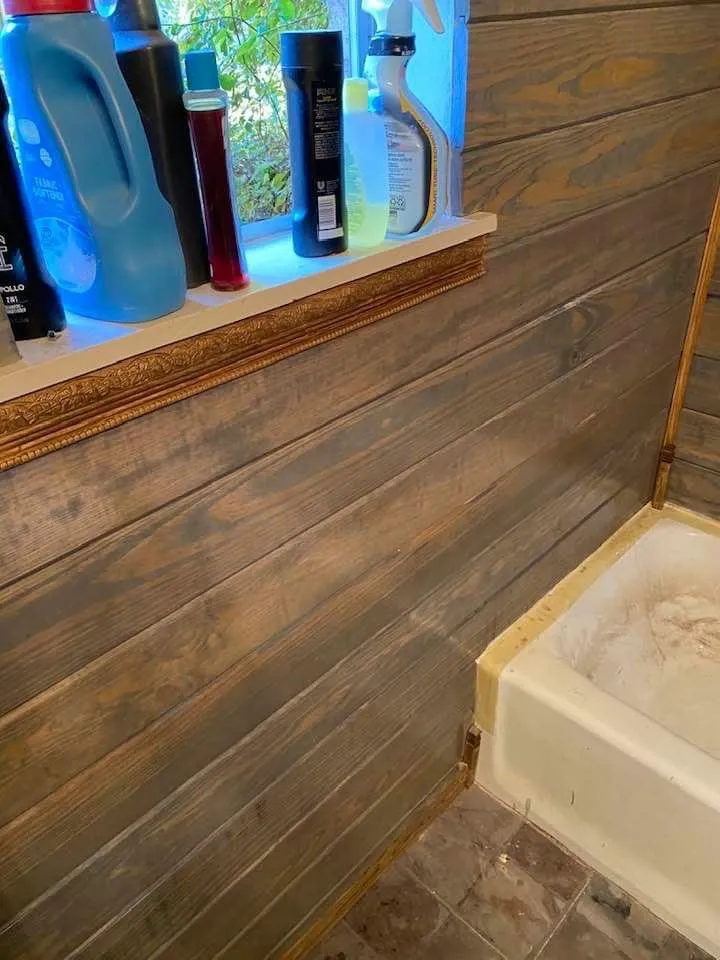 Slide of M&T Plumbing Repair