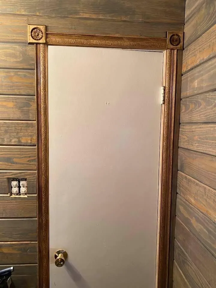 Slide of M&T Plumbing Repair