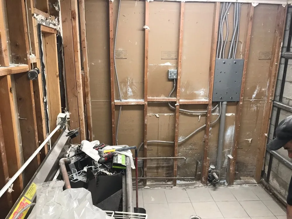 Slide of Multifix Handyman