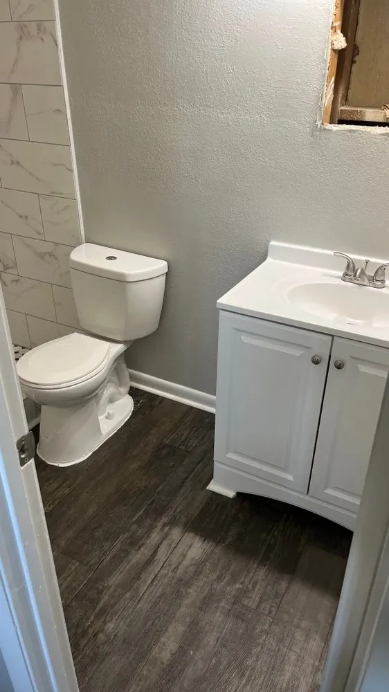 Slide of Multiplehats Handyman