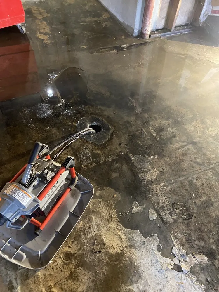 Professional leak detection for homes in Upton, KY by Mundo’s Service and Repair