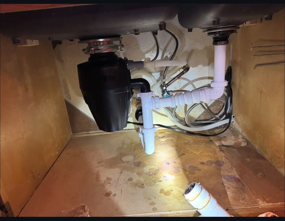 Slide of Muniz Handyman Services