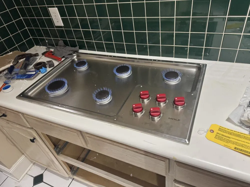 Slide of Muniz Handyman Services