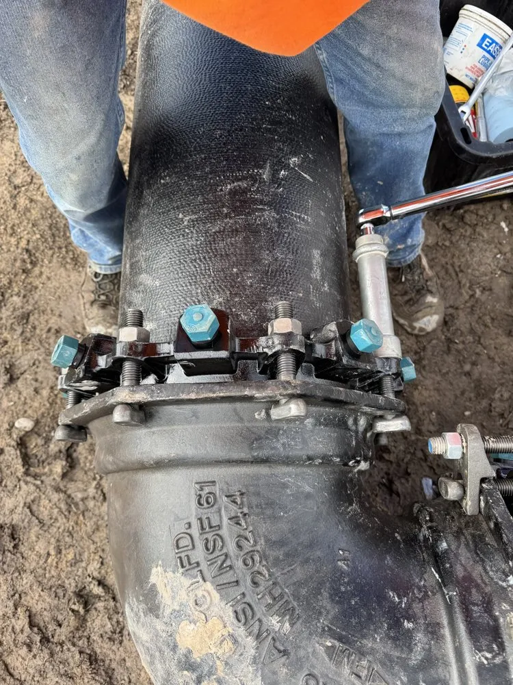 Slide of Muonio Mechanical