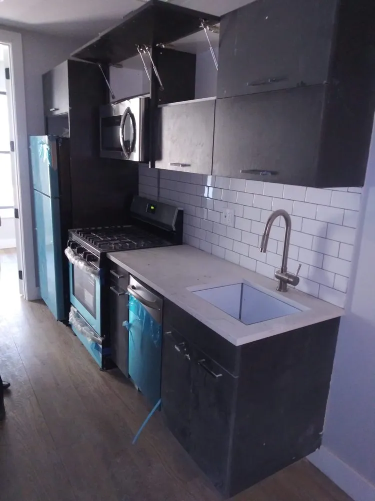 Slide of Mustang Mechanical