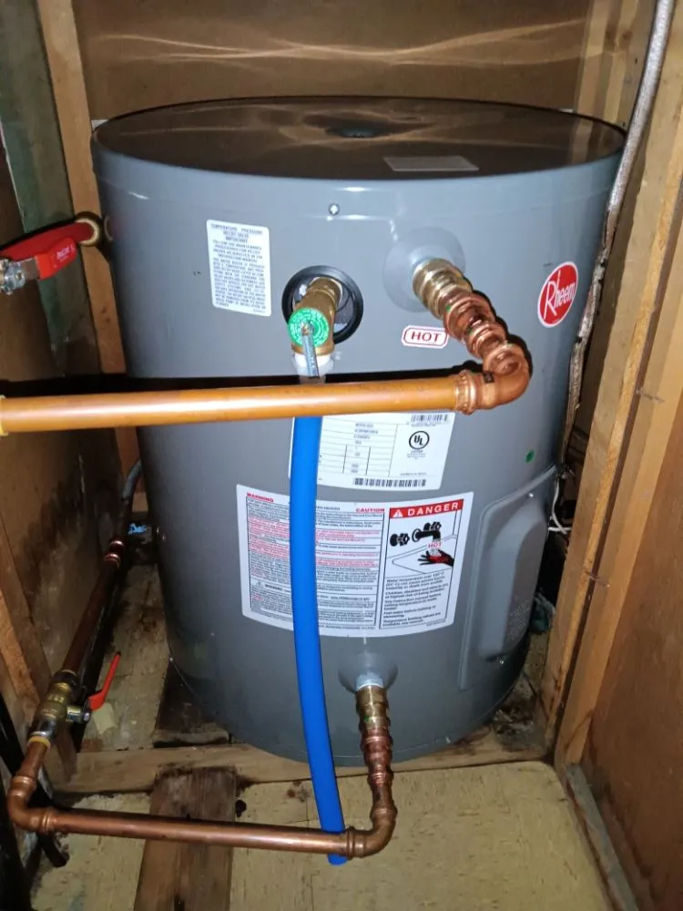 Slide of MV Cleaning Services