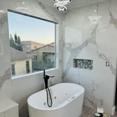 M&V Construction Logo