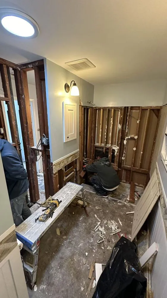 Slide of M&W Plumber