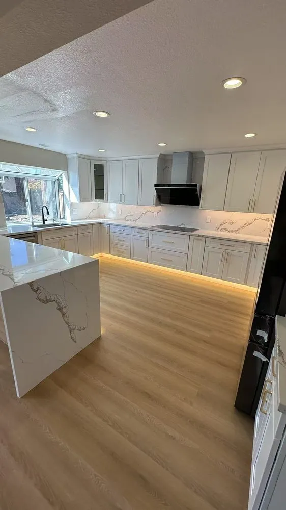 Slide of M&W Plumber