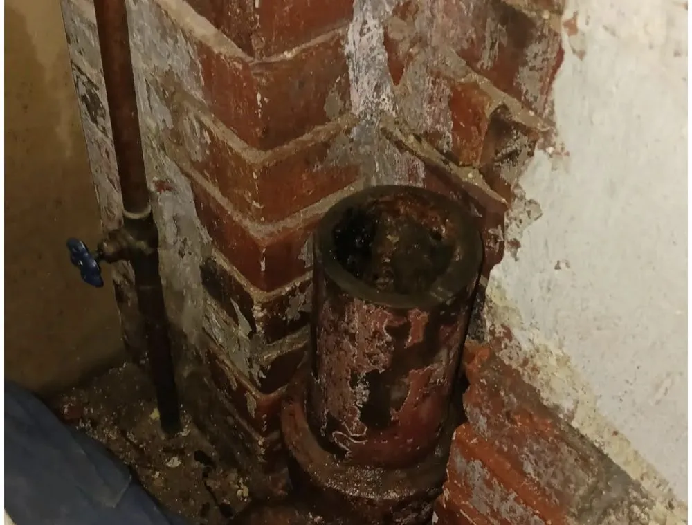 Slide of My Handy Plumber