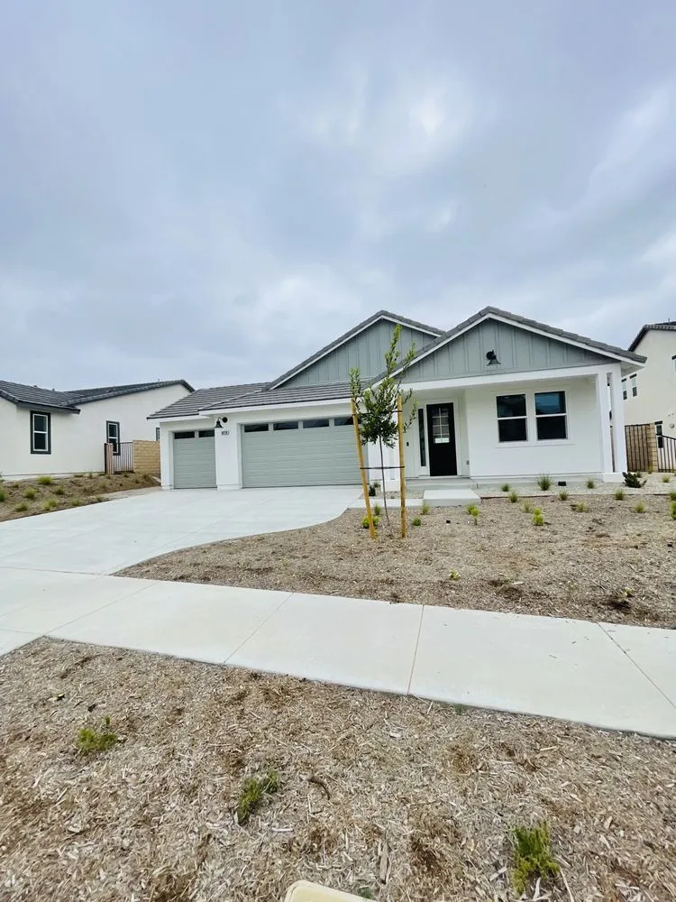 Slide of MY Handyman Services