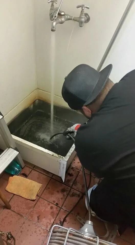 Slide of My Plumber & Rooter