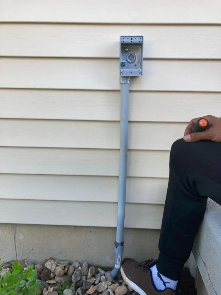 Slide of M&Y Services