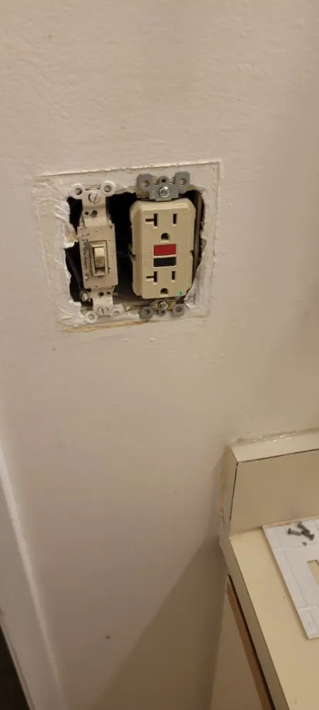 Slide of M&Y Services