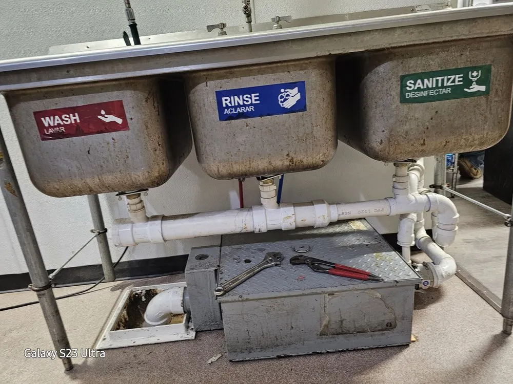 Slide of Myers Handyman and Plumbing Services