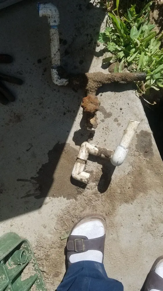 Slide of MZ Plumbing 4 You