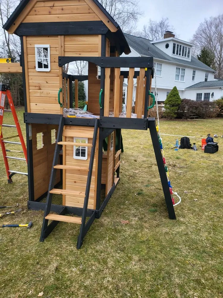 Slide of Nail It Handyman