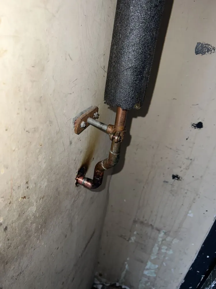 Slide of Nando & Sons Mechanical