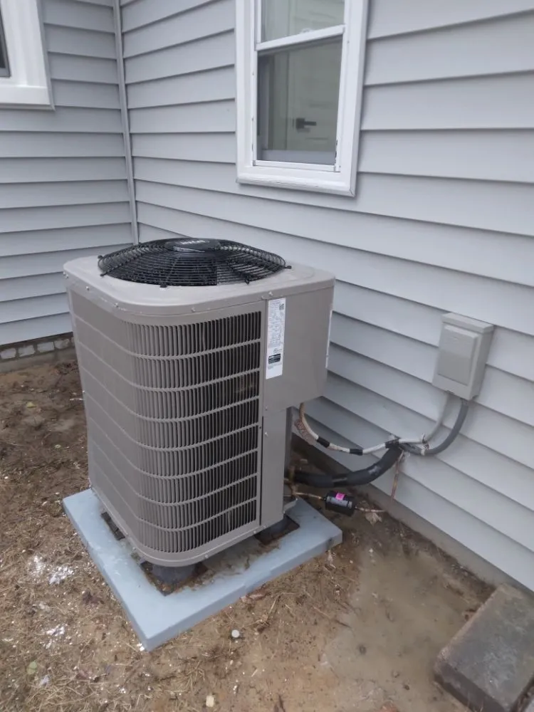 Slide of Nando Services