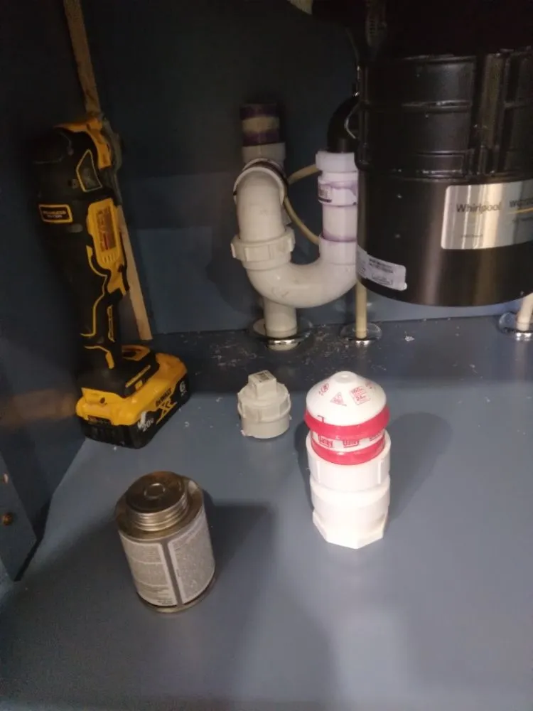 Slide of Nando Services