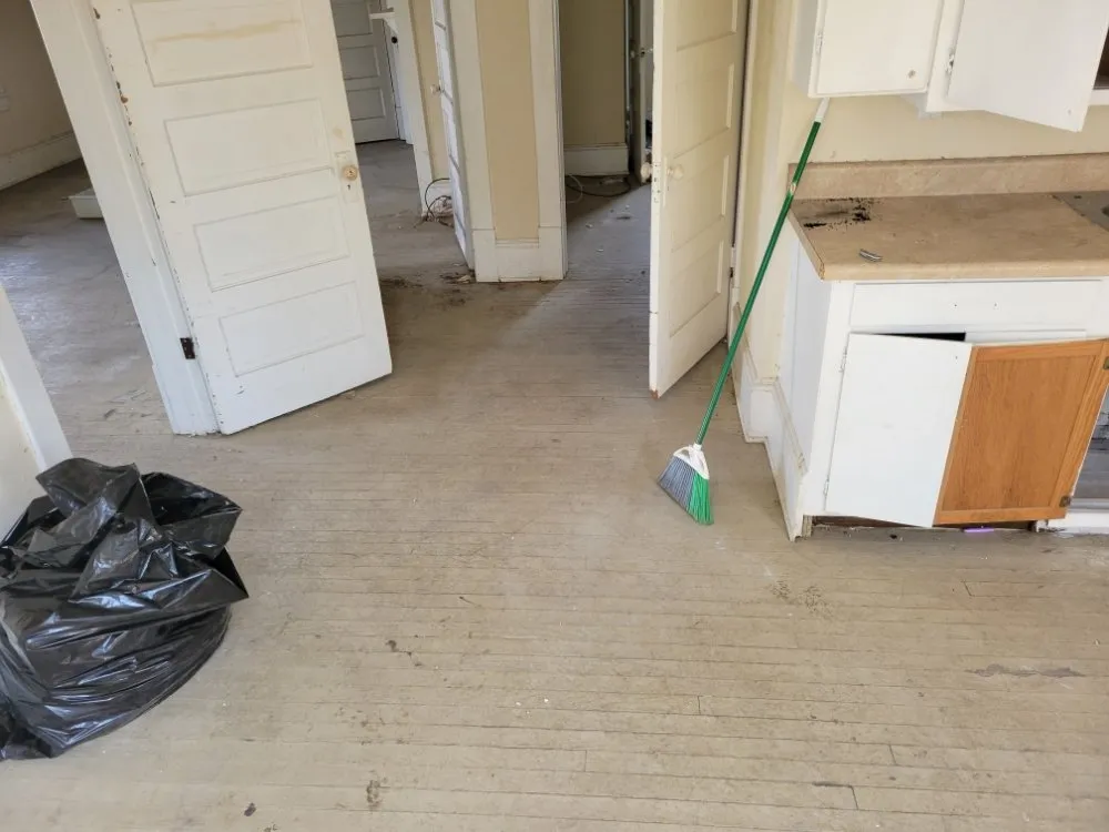 Slide of Nate's Handy Services