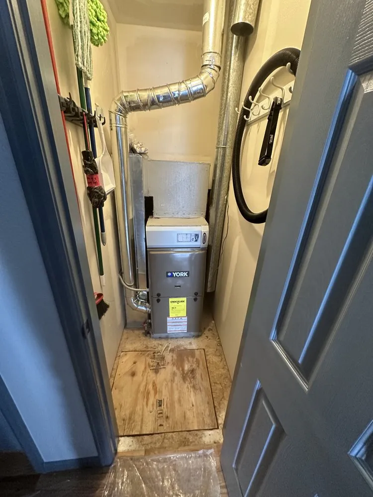 Slide of National Fixit