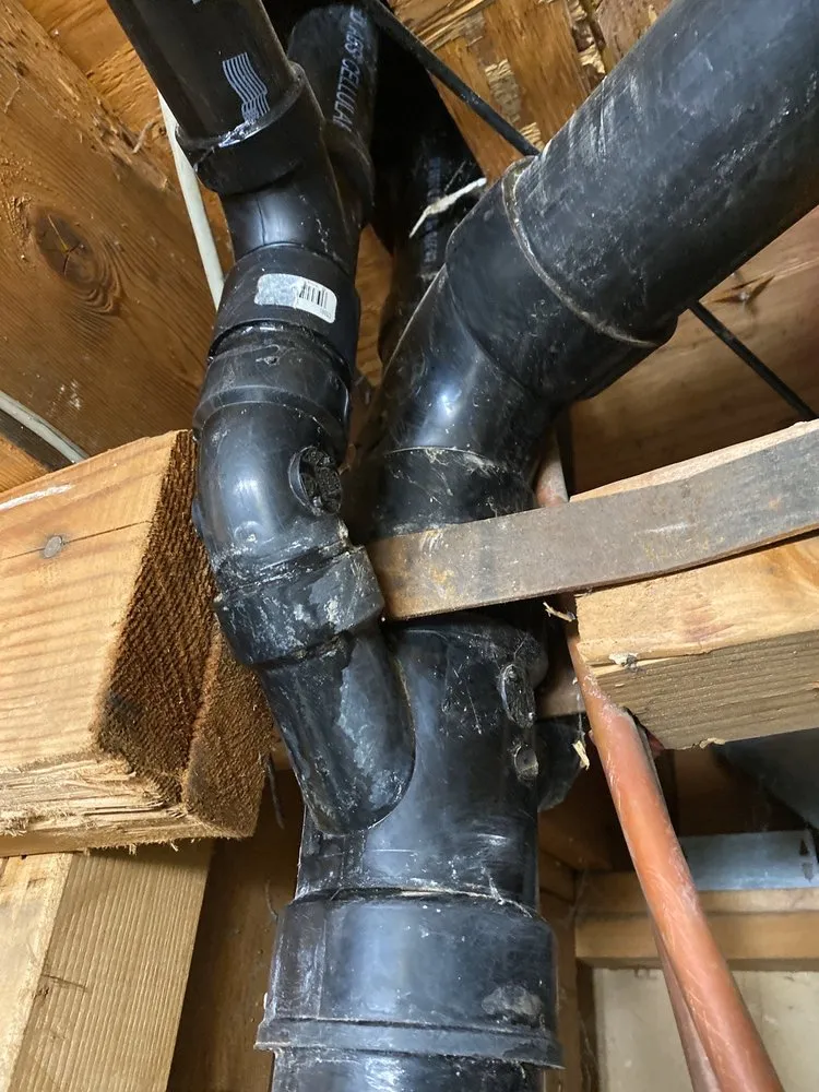 Slide of Nava Plumbing