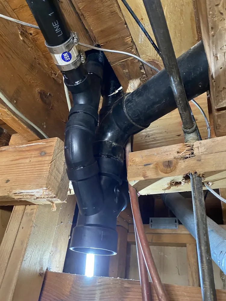 Slide of Nava Plumbing