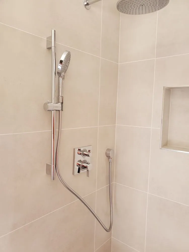 Slide of Navarro's Service