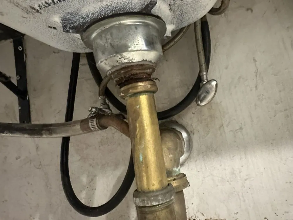 Slide of Ndoye Management