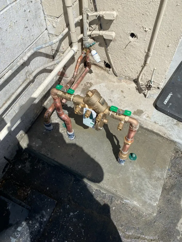 Slide of Near & Best Plumber