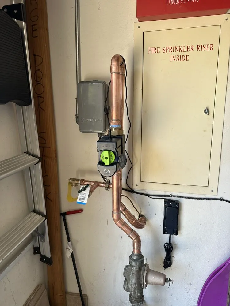 Slide of Neftaly Plumbing