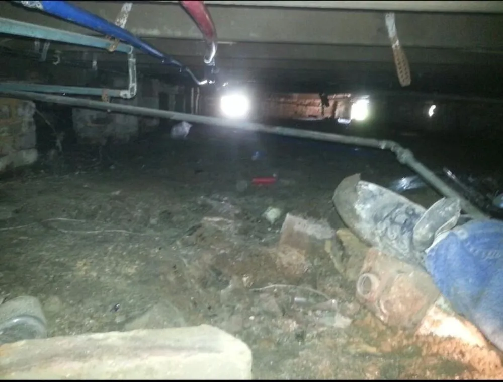 Slide of Neighbor Plumbing