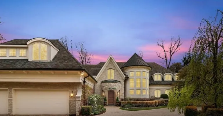 Slide of New Age Builder